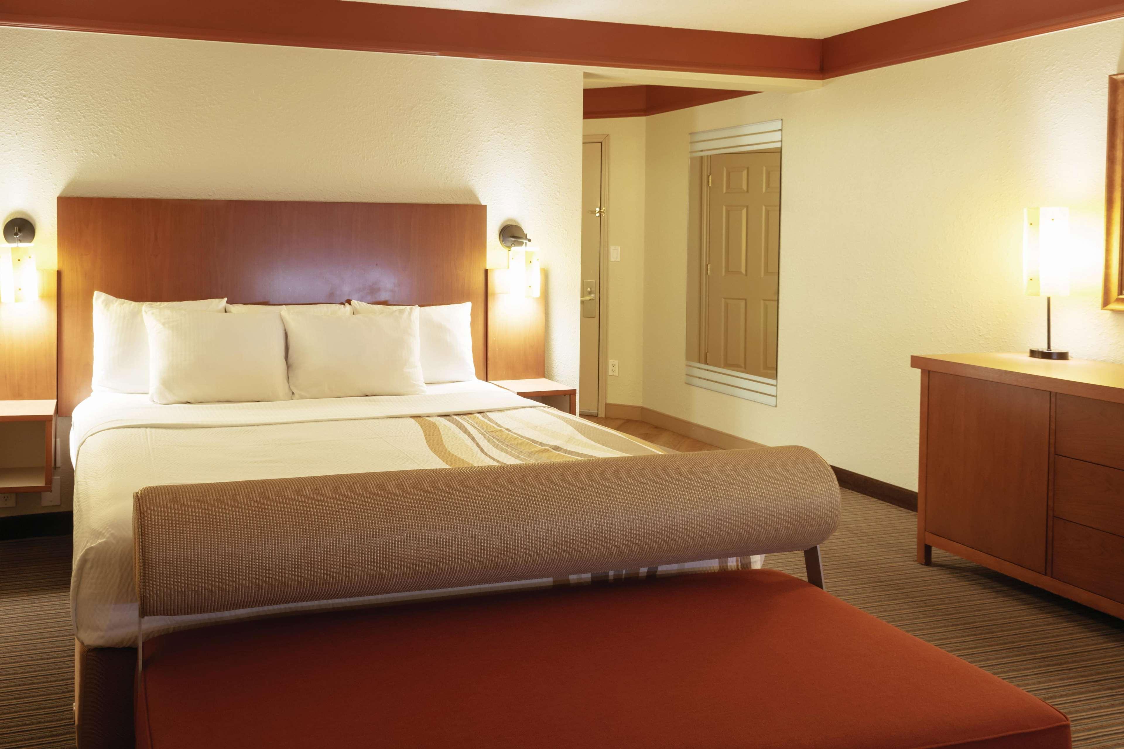La Quinta By Wyndham Atlanta Ballpark/Galleria Luaran gambar